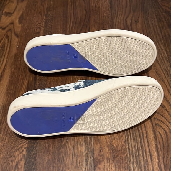 Rothy’s Sea Green Sneakers, size 8 - Picture 2 of 7